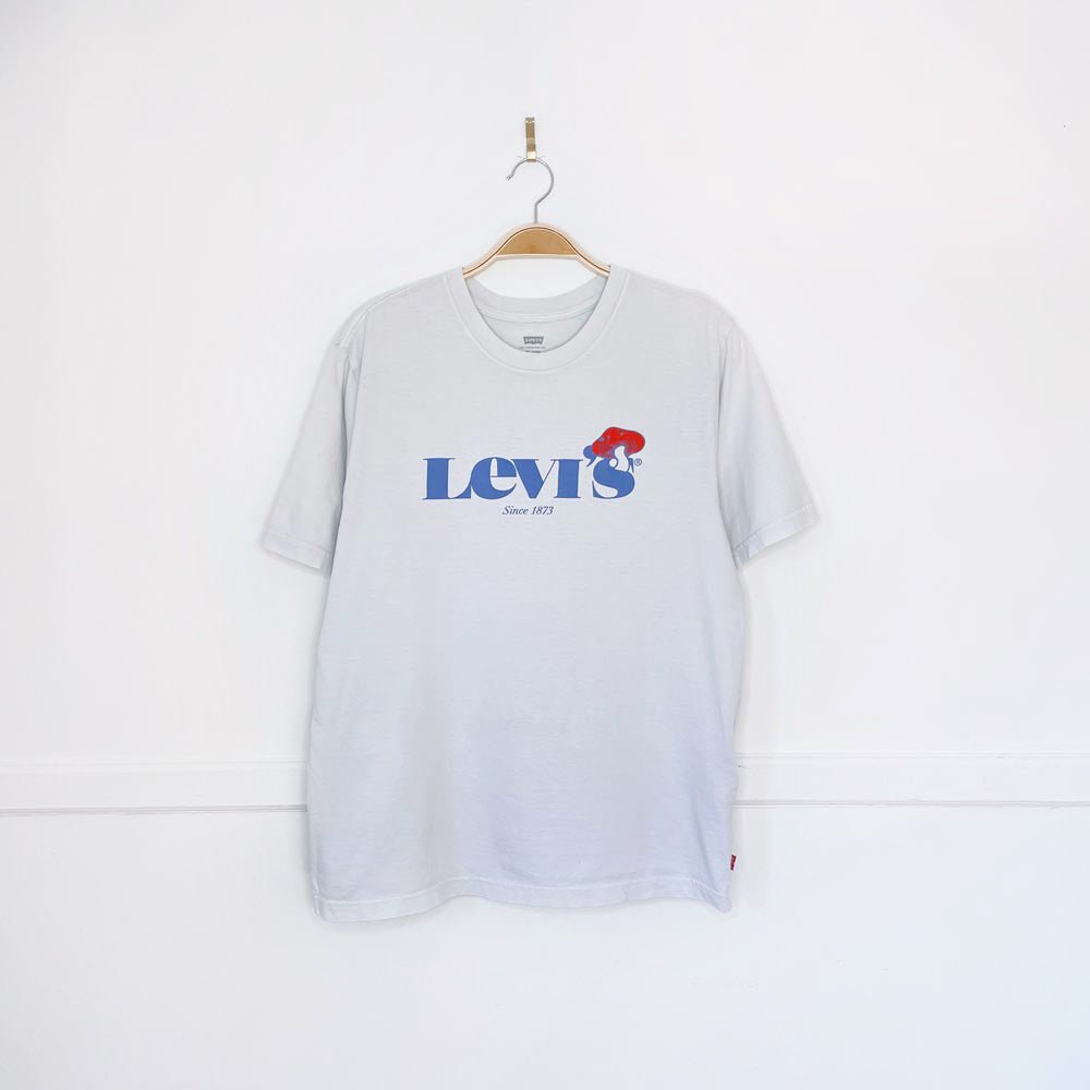 levi's tune into mother nature mushroom tee - good market thrift store