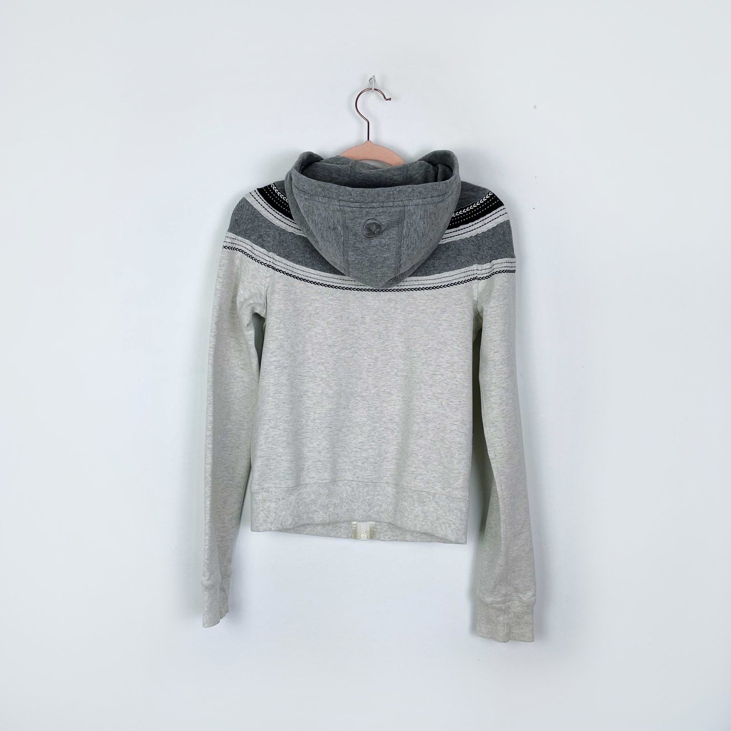 lululemon feel good remix hoodie light grey - size 4