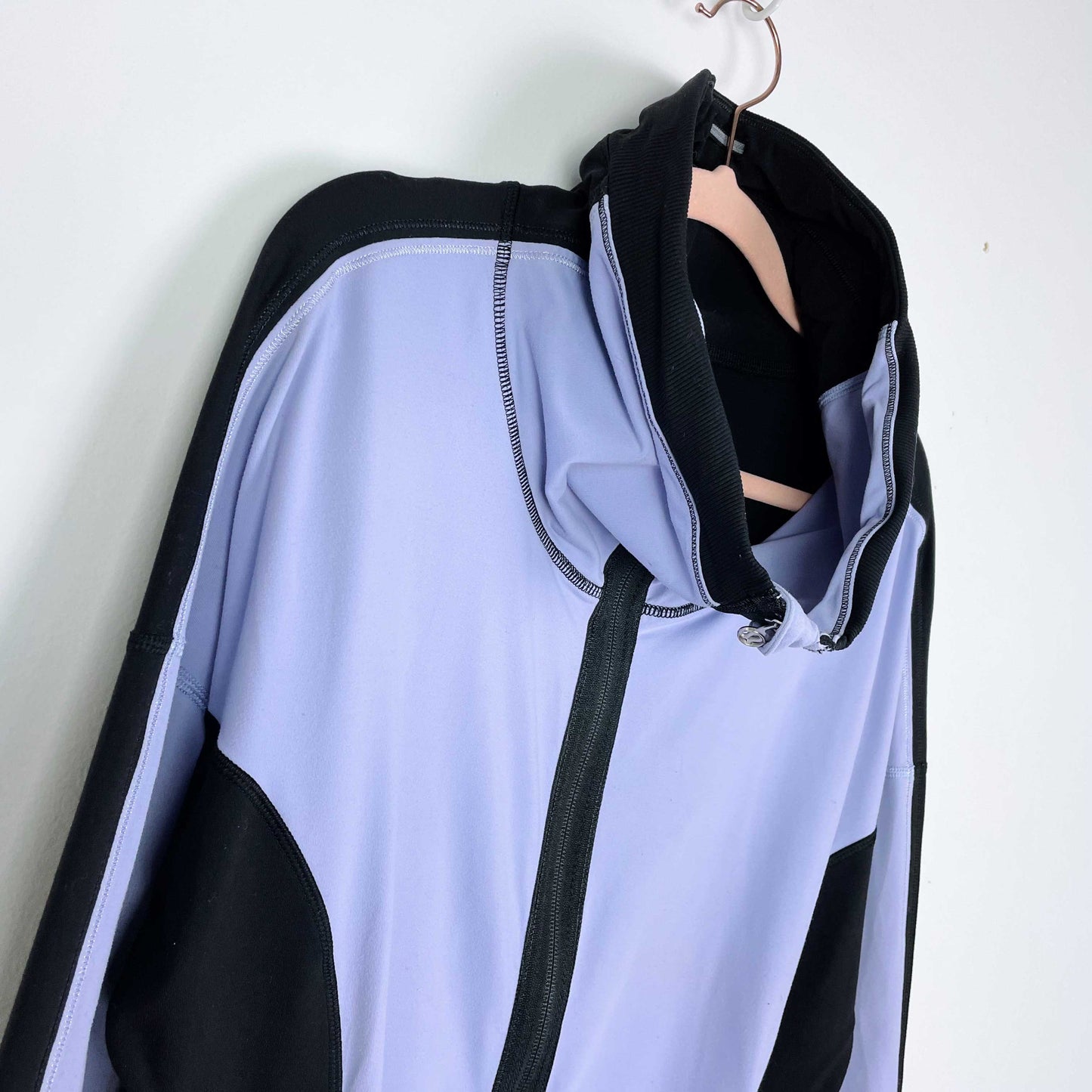 lululemon pump it up jacket luxtreme purple haze - size 8