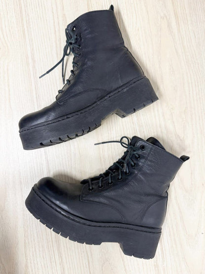 l'intervalle leather platform combat boots | made in spain - good market thrift store