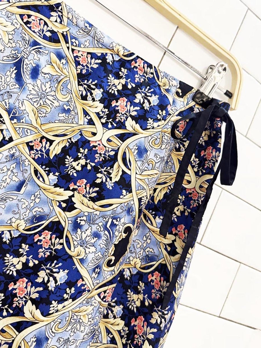 liz claibourne 100% silk scarf print wrap midi skirt - good market thrift store