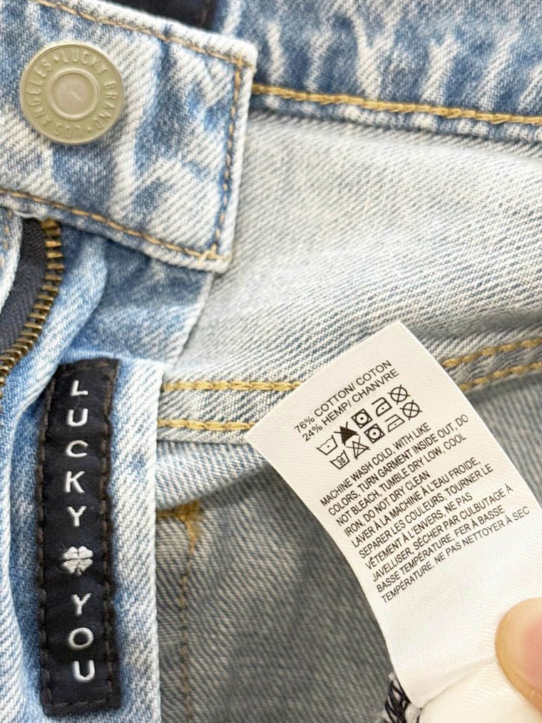 lucky brand wide leg light wash high rise jeans - good market thrift store