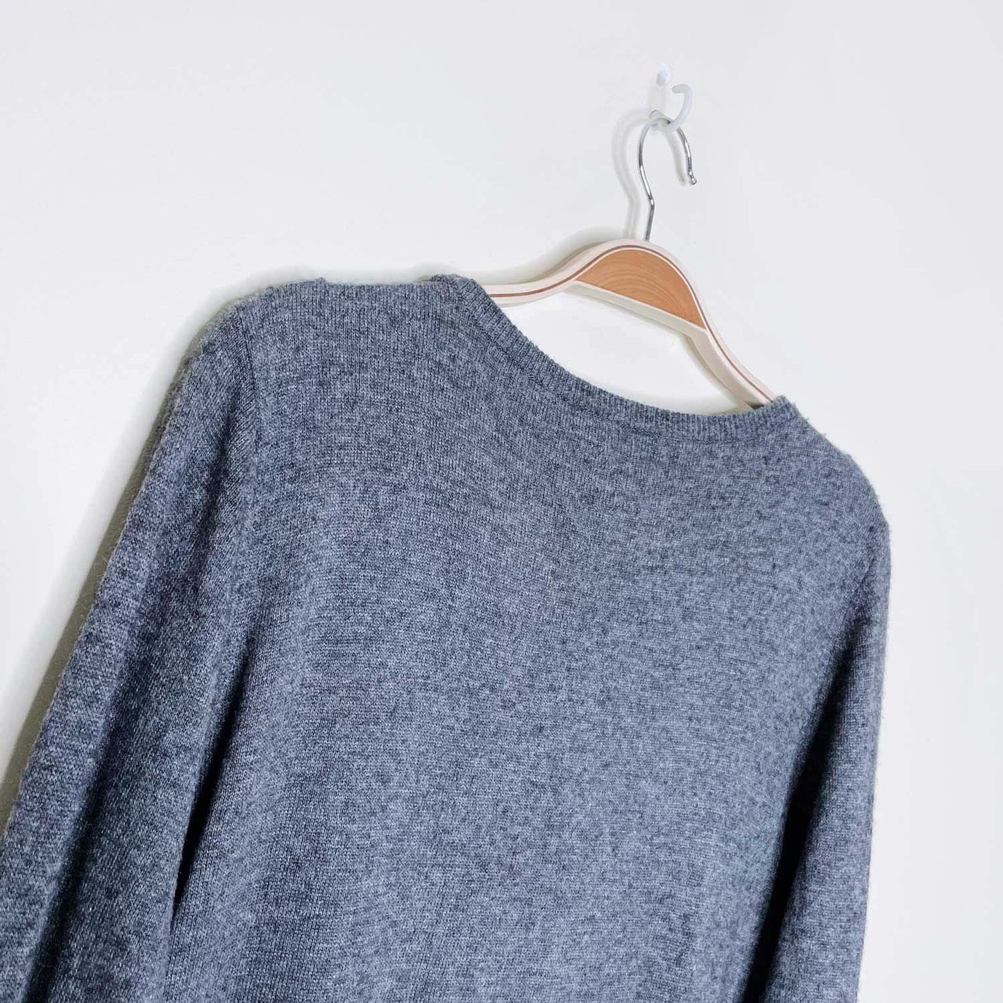 lucy & laurel wool-cashmere blend snow bird knit crew