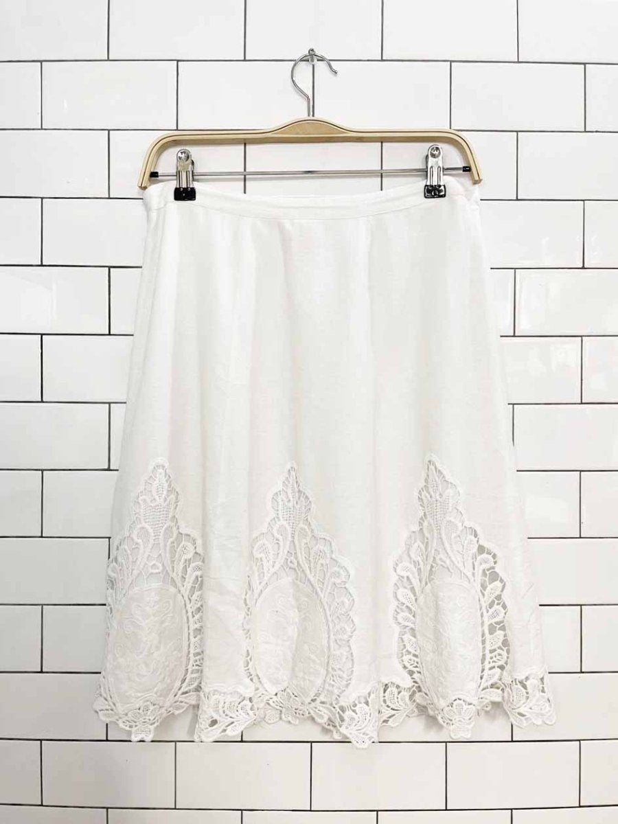 lucy & laurel linen-blend lace eyelet trim knee-length skirt - good market thrift store
