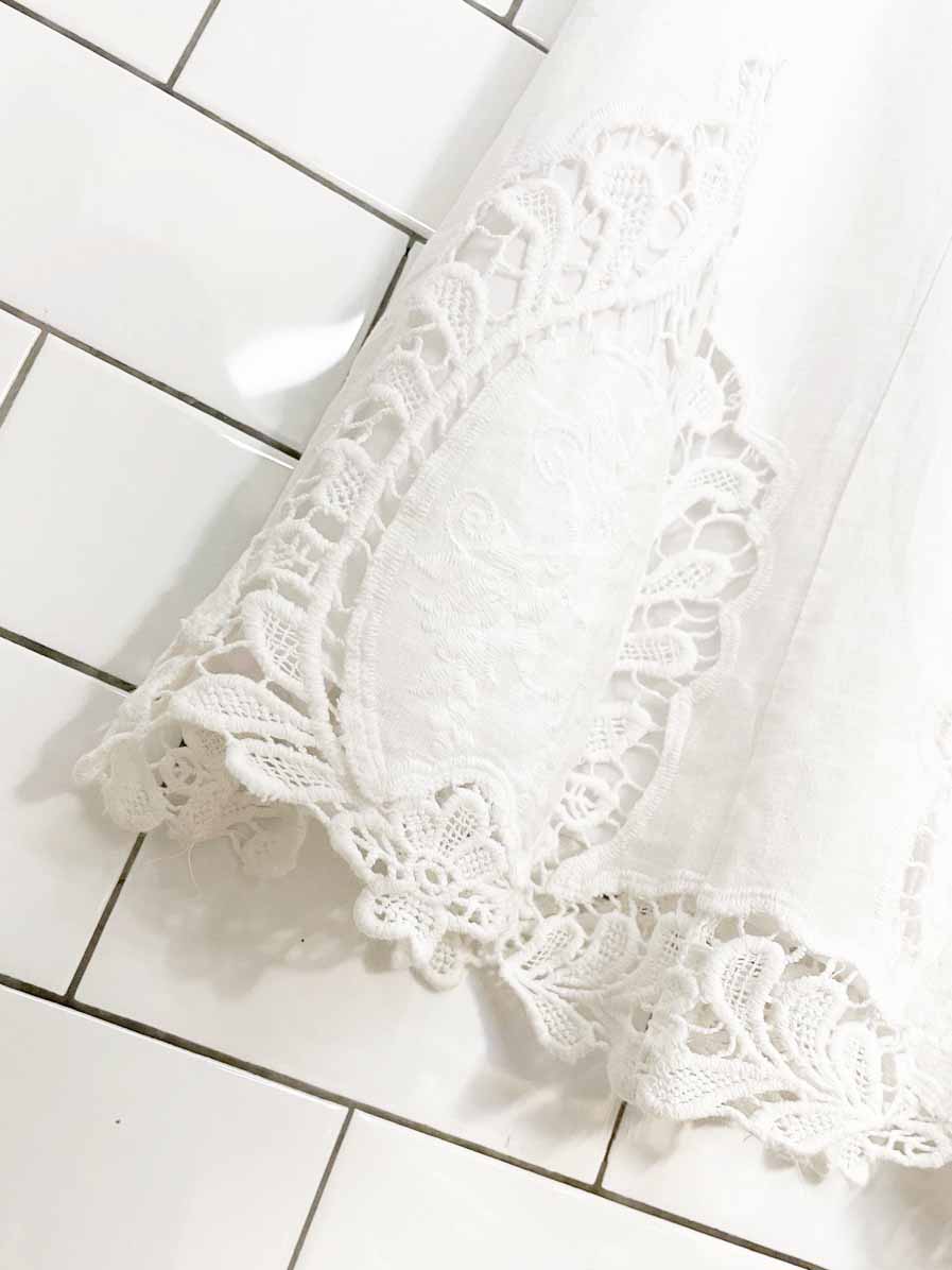 lucy & laurel linen-blend lace eyelet trim knee-length skirt - good market thrift store