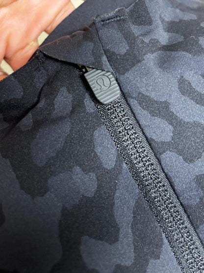 lululemon 2019 enlite zip front bra formation camo deep coal - good market thrift store