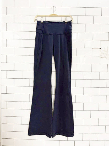 lululemon 2019 groove pant flare 32" | luxtreme - good market thrift store