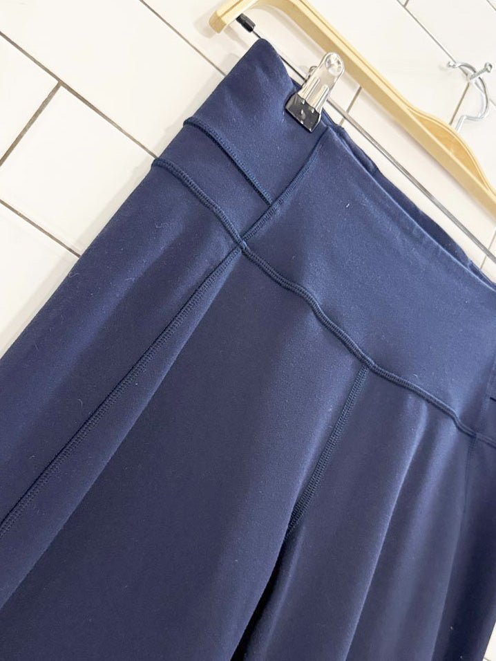 lululemon 2019 groove pant flare 32" | luxtreme - good market thrift store