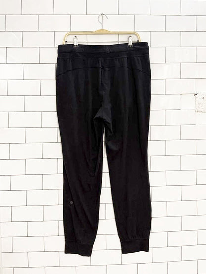 lululemon 2020 ready to rulu 7/8 jogger - good market thrift store
