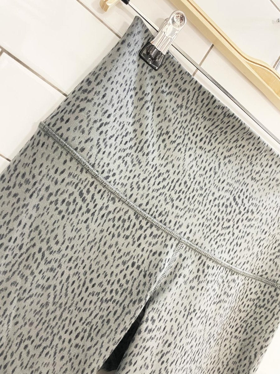 lululemon animal print cropped leggings - good market thrift store
