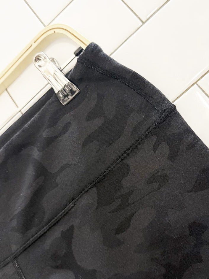 lululemon low rise camo boogie short | luon - good market thrift store