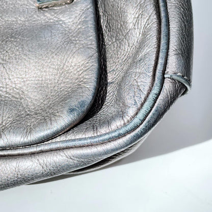 marc by marc jacobs gunmetal leather shoulder bag