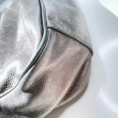 marc by marc jacobs gunmetal leather shoulder bag