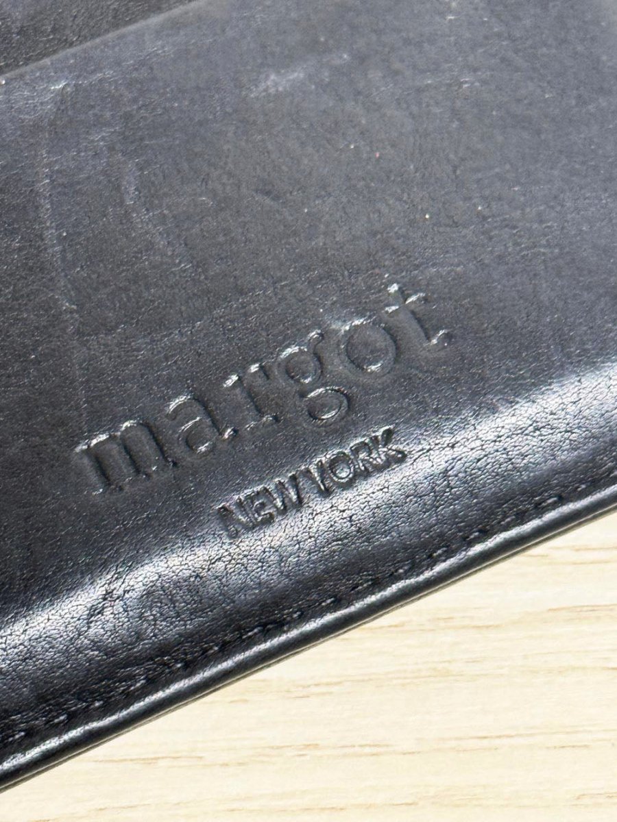 margot soft leather zip card holder wallet - good market thrift store