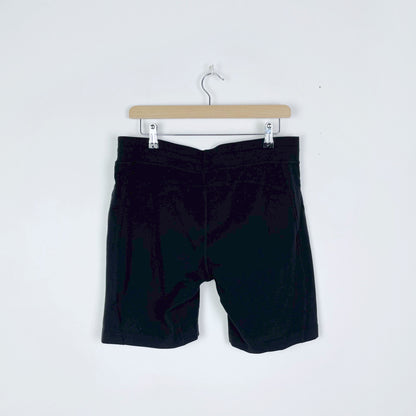 lululemon black men's yoga shorts - size xl