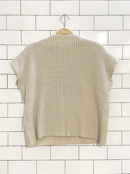 merino wool - blend single pocket knit sweater vest - good market thrift store