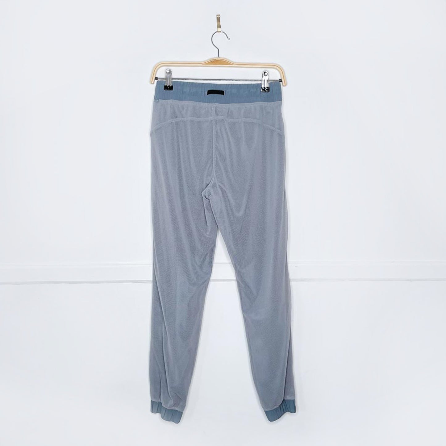 lululemon modern jogger mesh pant