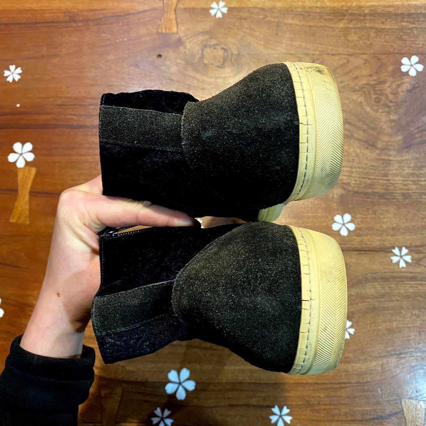 mezlan velvet leather high top sneakers - size 15