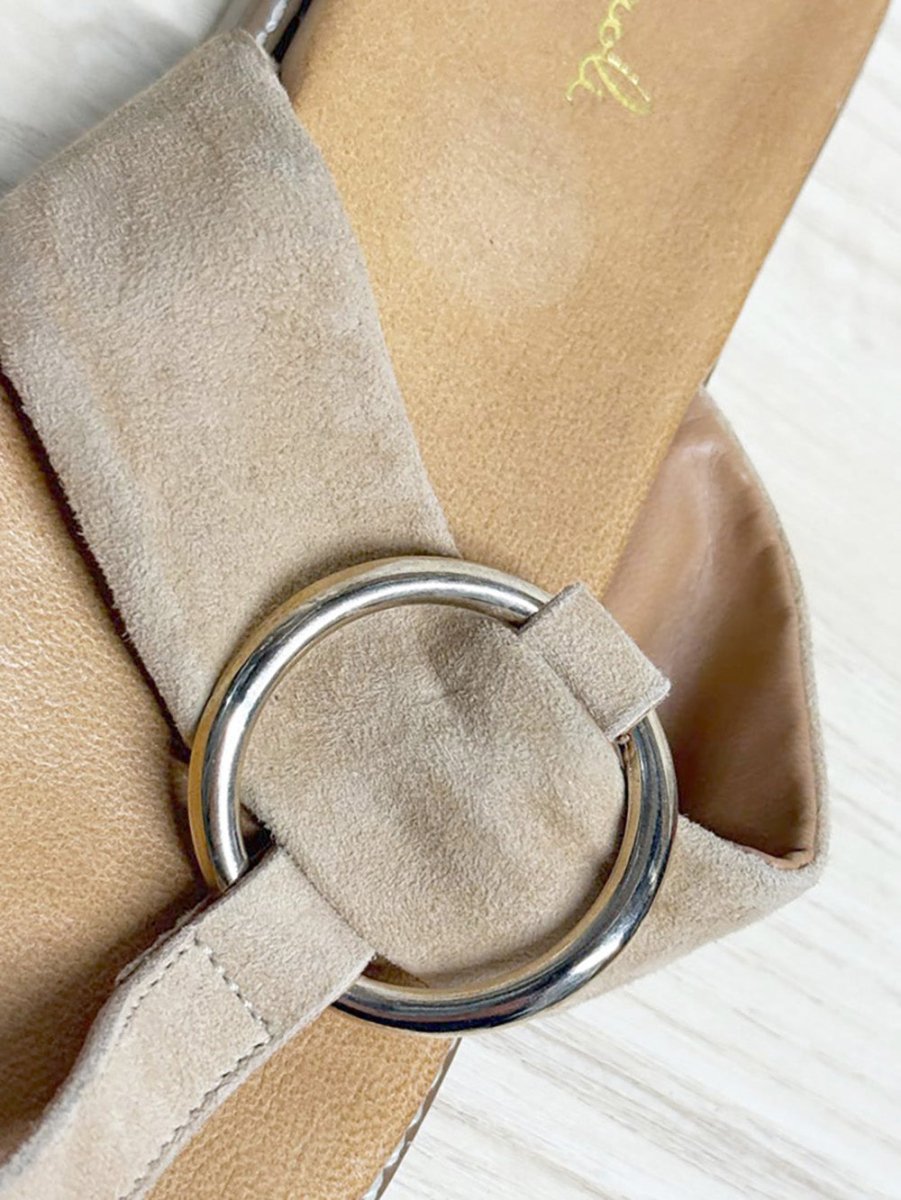 mila paoli lamb suede thong sandal | made in Italy - good market thrift store