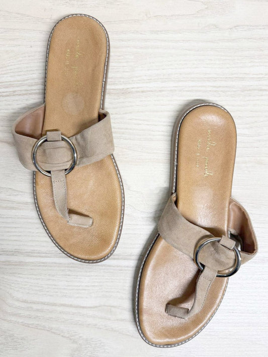 mila paoli lamb suede thong sandal | made in Italy - good market thrift store