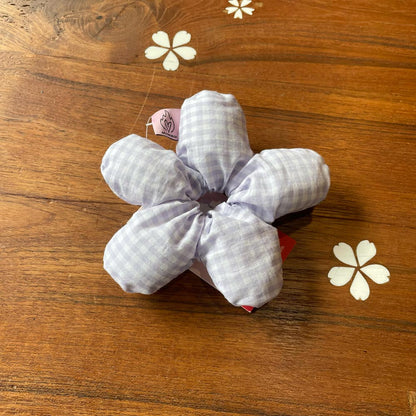 handmade puffer scrunchie by no romance