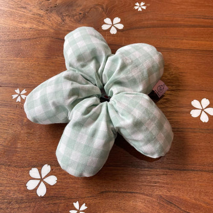 handmade puffer scrunchie by no romance