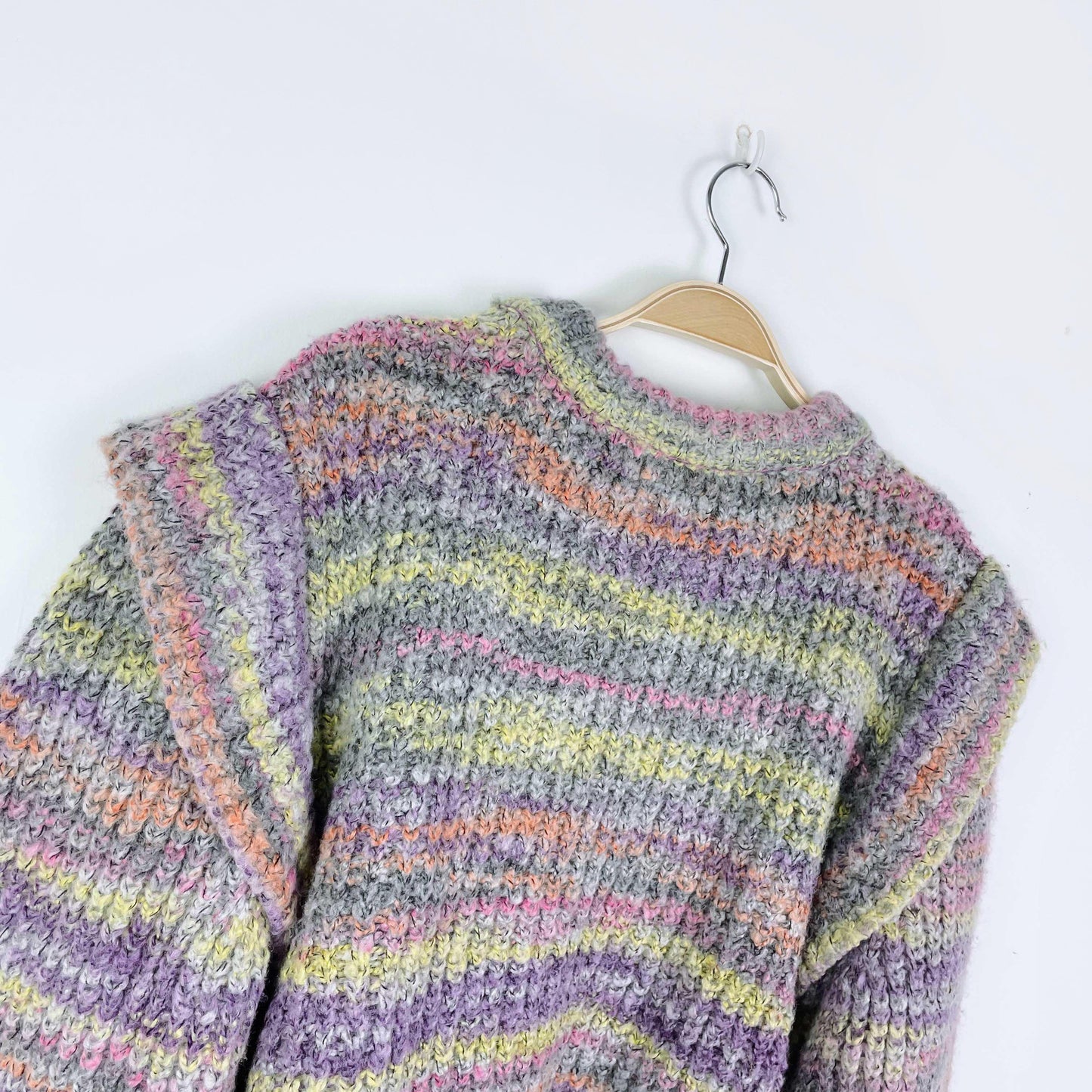 moon river strong shoulder multi sweater - size medium