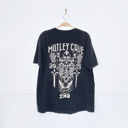 vintage motley crüe 2015 all bad things must come to and end final tour tee