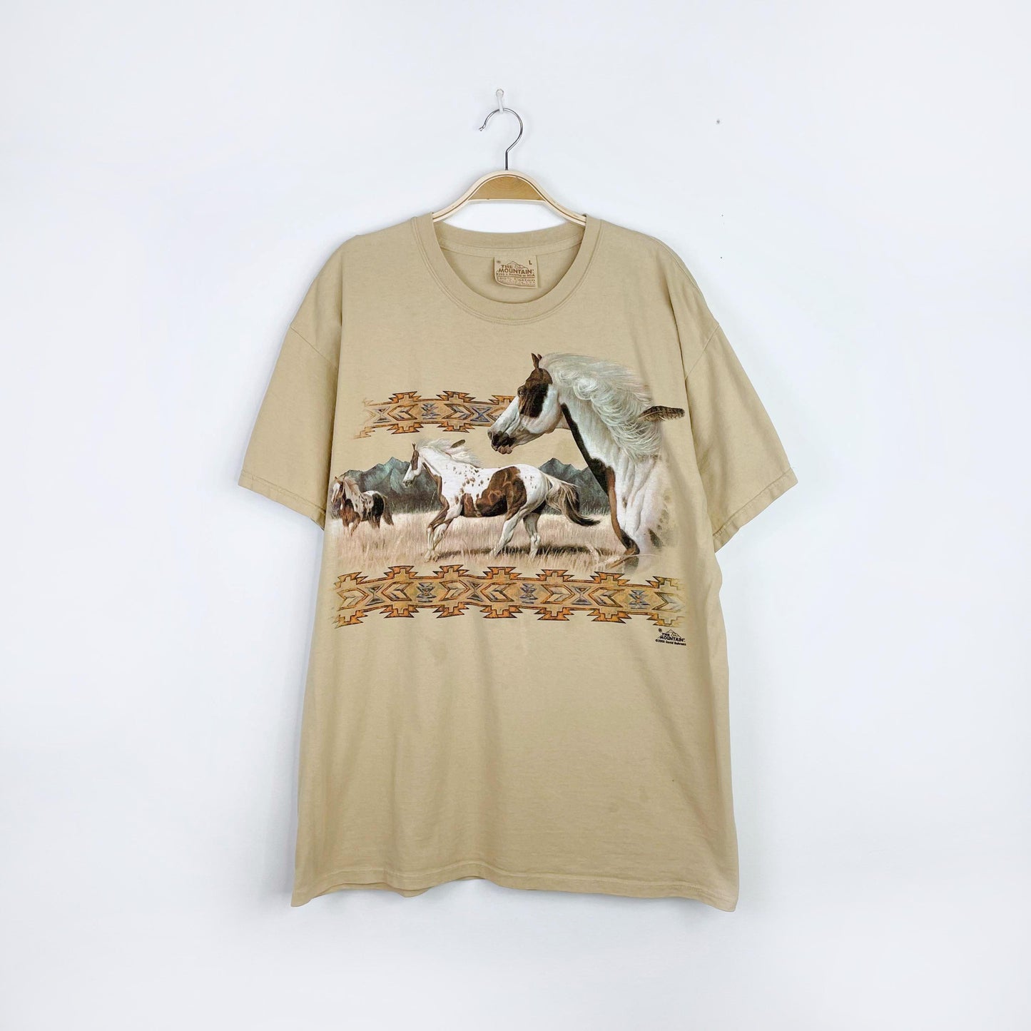 vintage 00s the mountain wild horses graphic tee - size large