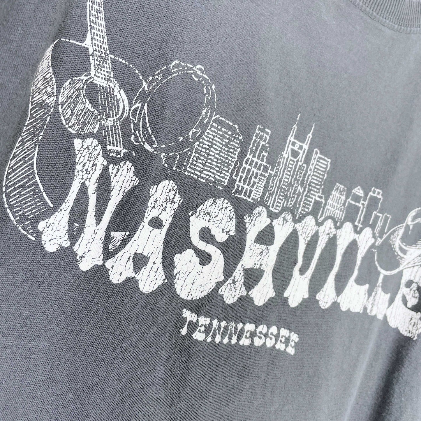 h&m nashville graphic tee