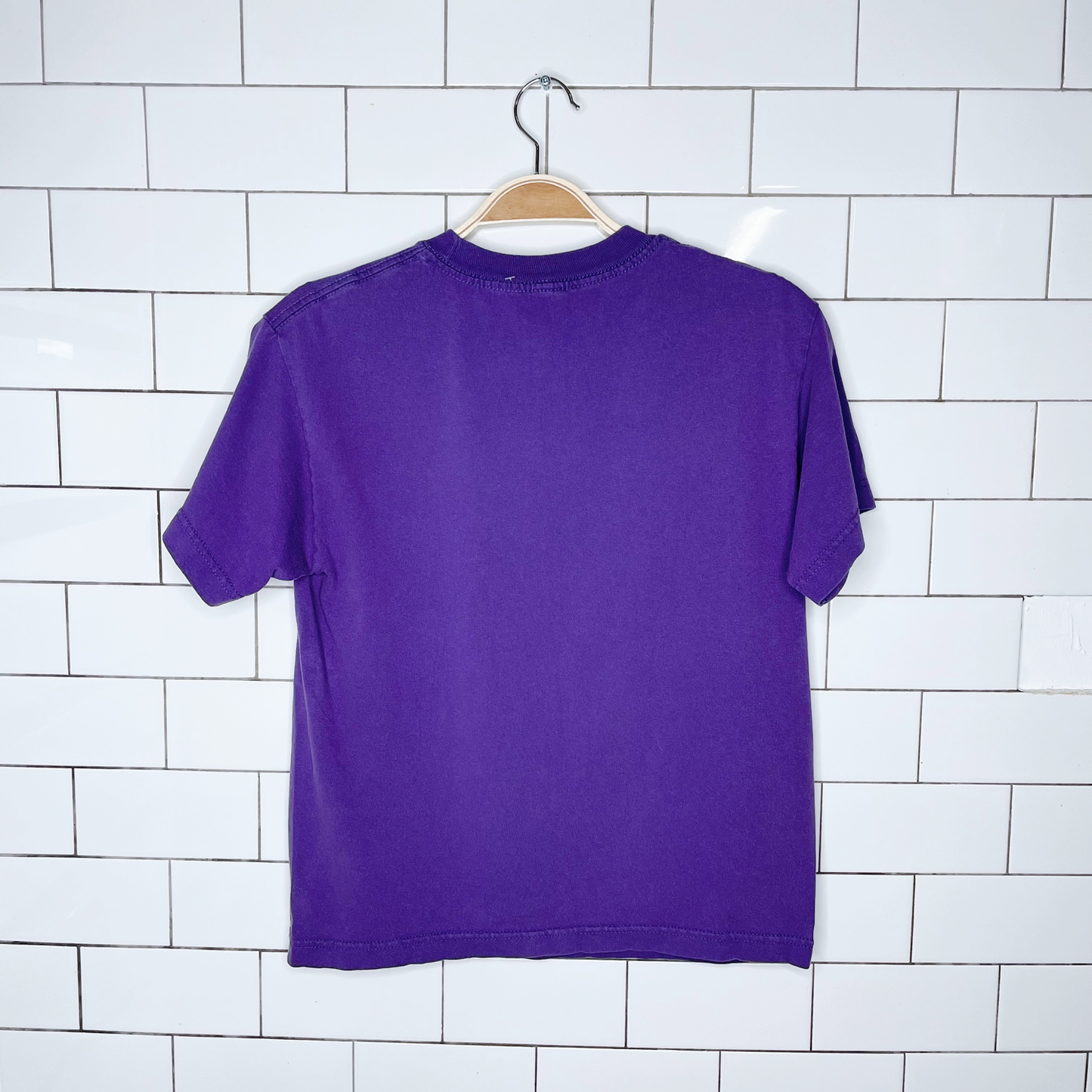 neff smiley face tee - size large