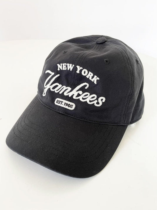 new york yankees mlb embroidered sporty prep baseball cap - good market thrift store