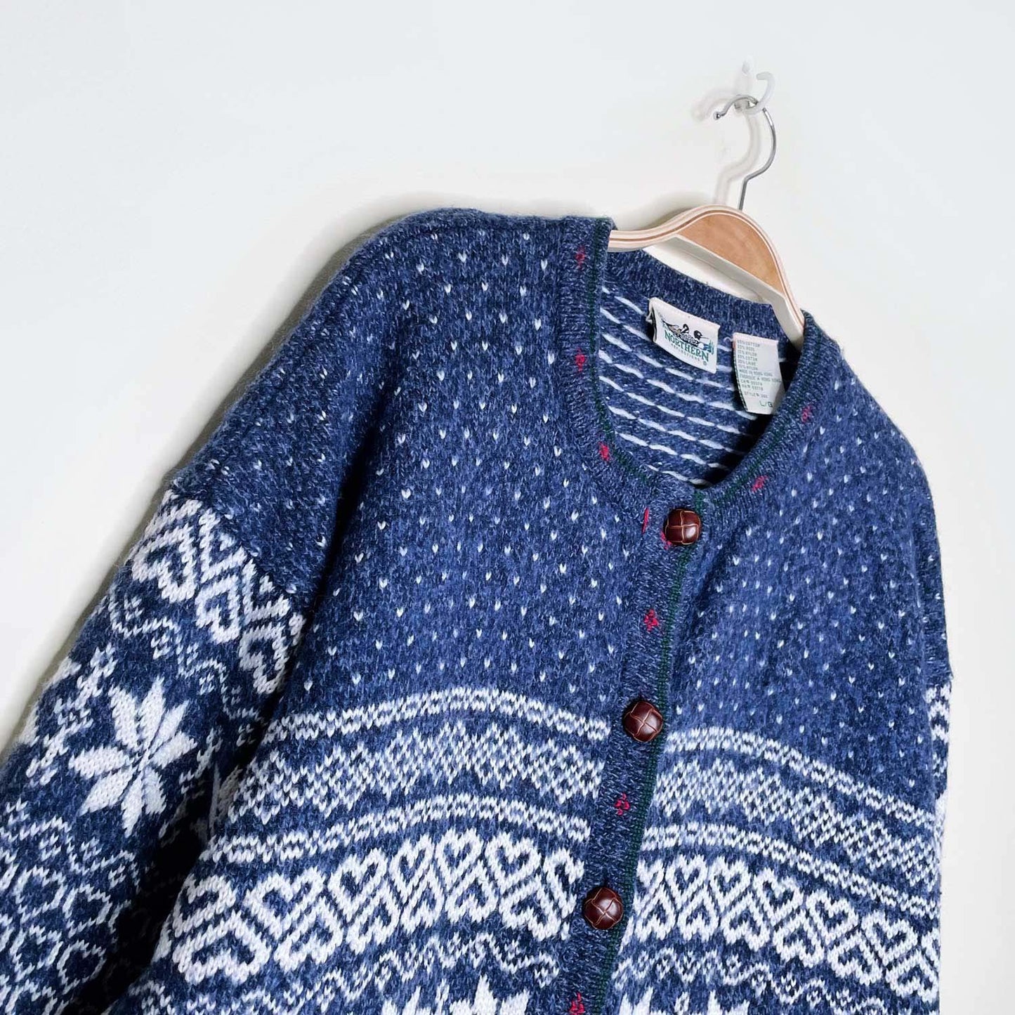 vintage nr snowflakes and hearts nordic knit cardigan - size large