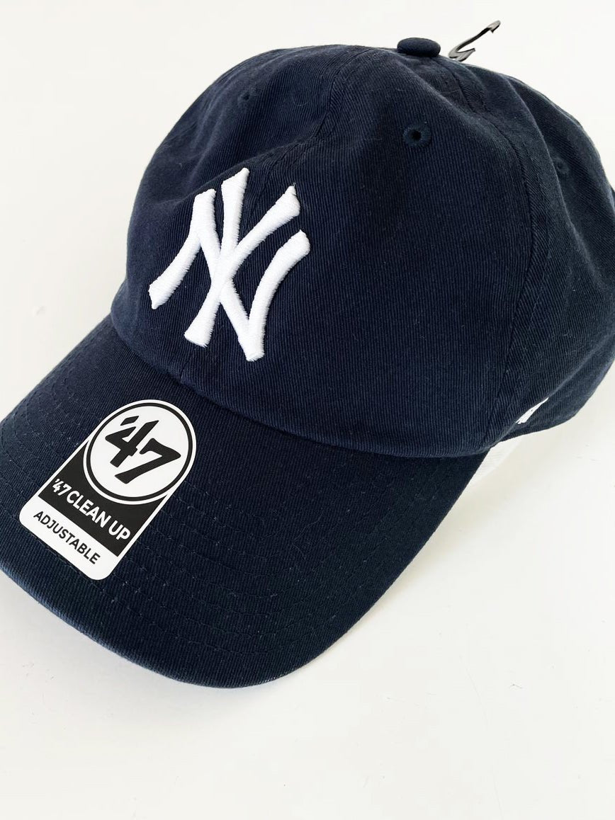 NWOT new york yankees mlb sporty prep baseball cap | 47 brand - good market thrift store