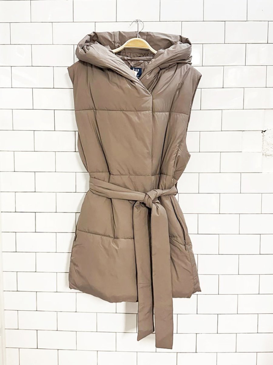 nwt gap duvet wrap belted puffer vest - good market thrift store
