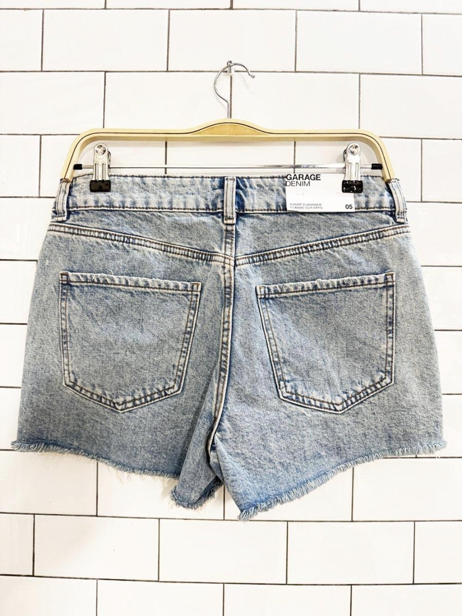 nwt garage classic cut - off denim shorts - good market thrift store