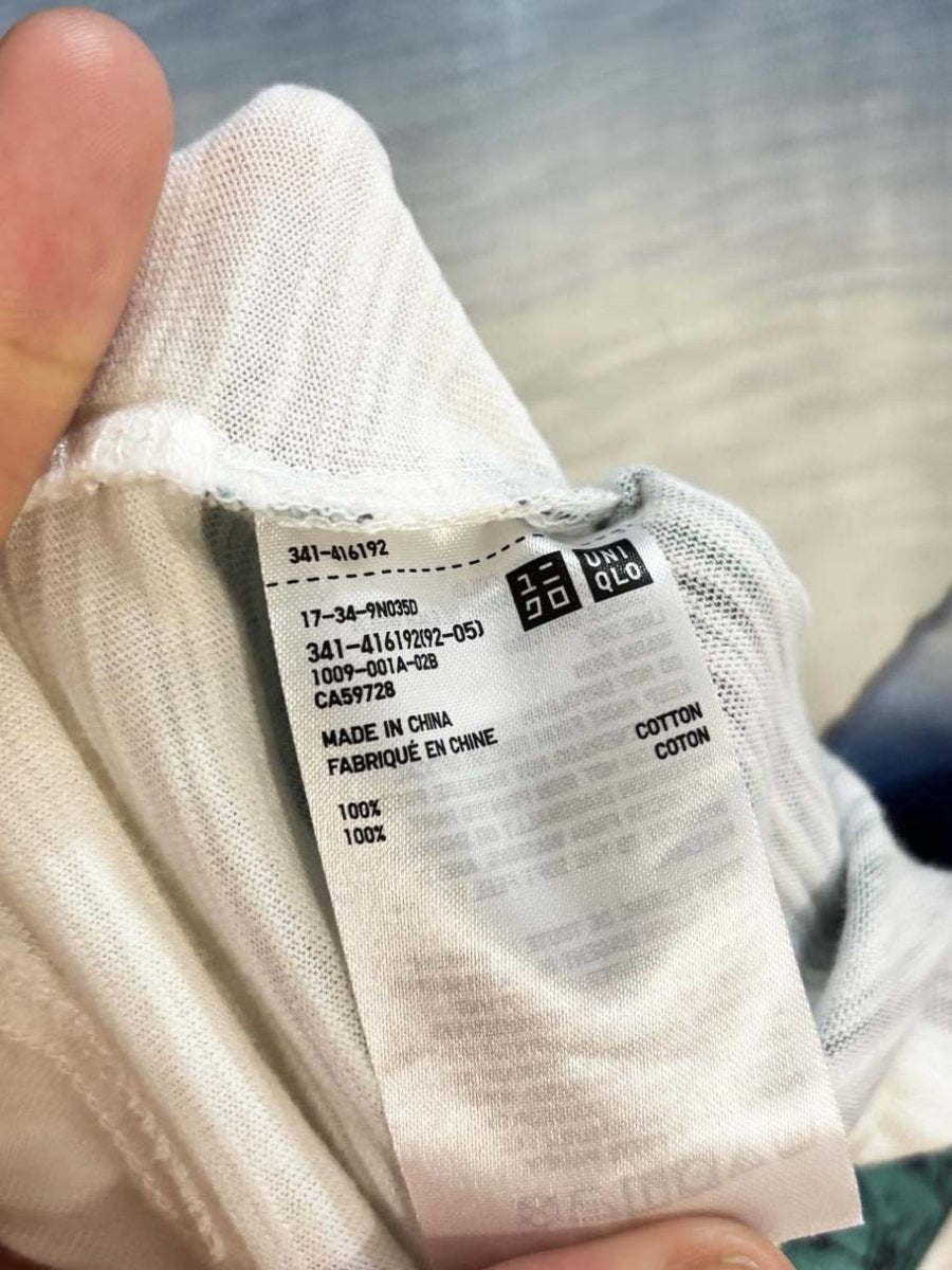 nwt hokusai blue x uniqlo all over print art tee - good market thrift store