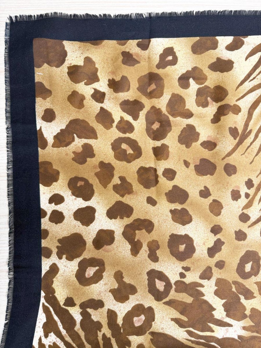 nwt vintage anne klein animal print fringe square scarf | made in Italy - good market thrift store