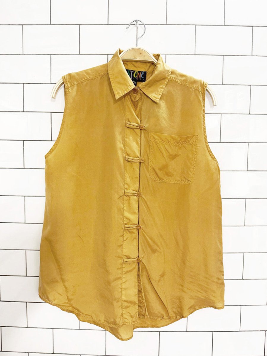 nwt vintage stone silks 100% silk frog button sleeveless blouse - good market thrift store