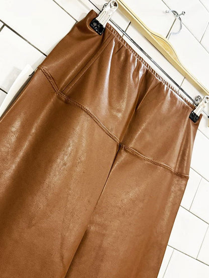 nwt wilfred free daria faux leather leggings | aritzia - good market thrift store