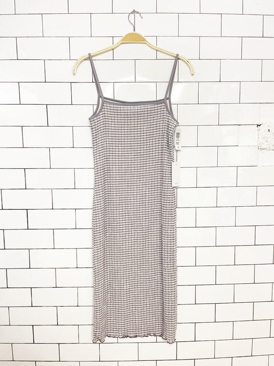 nwt wilfred jazz textured gingham lettuce hem midi dress | aritzia - good market thrift store