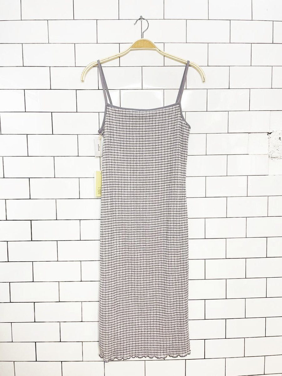 nwt wilfred jazz textured gingham lettuce hem midi dress | aritzia - good market thrift store