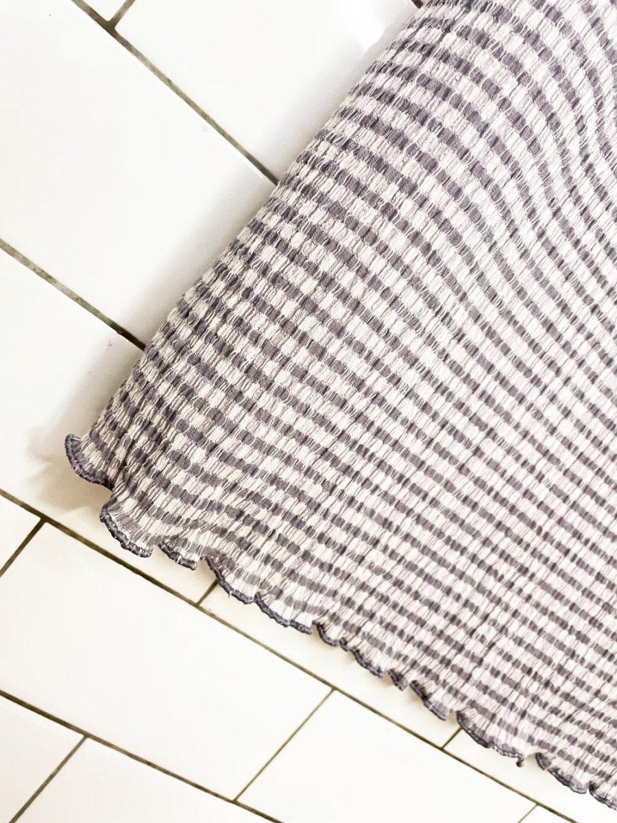 nwt wilfred jazz textured gingham lettuce hem midi dress | aritzia - good market thrift store