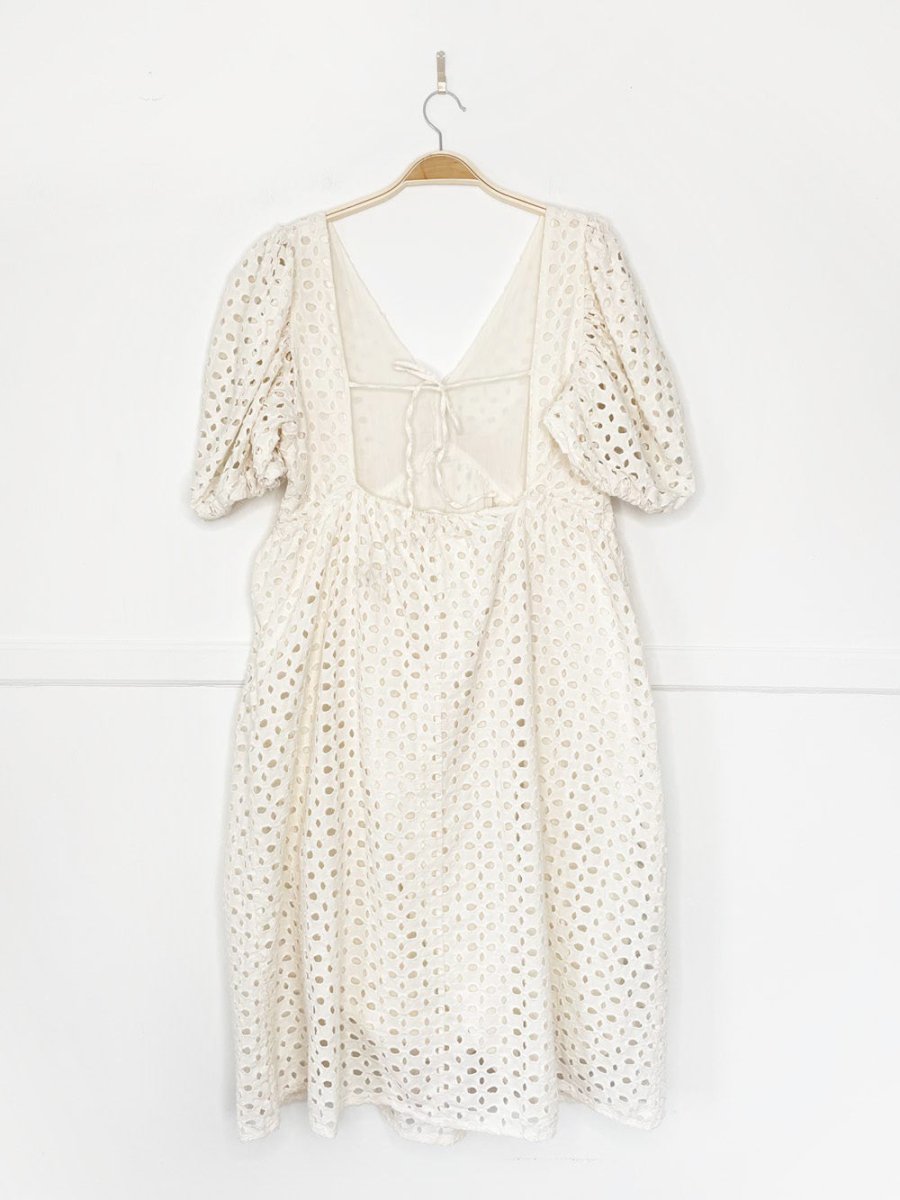 oak + fort eyelet relaxed fit tie - back midi dress - good market thrift store