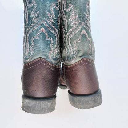 vintage old west two tone cowboy boot