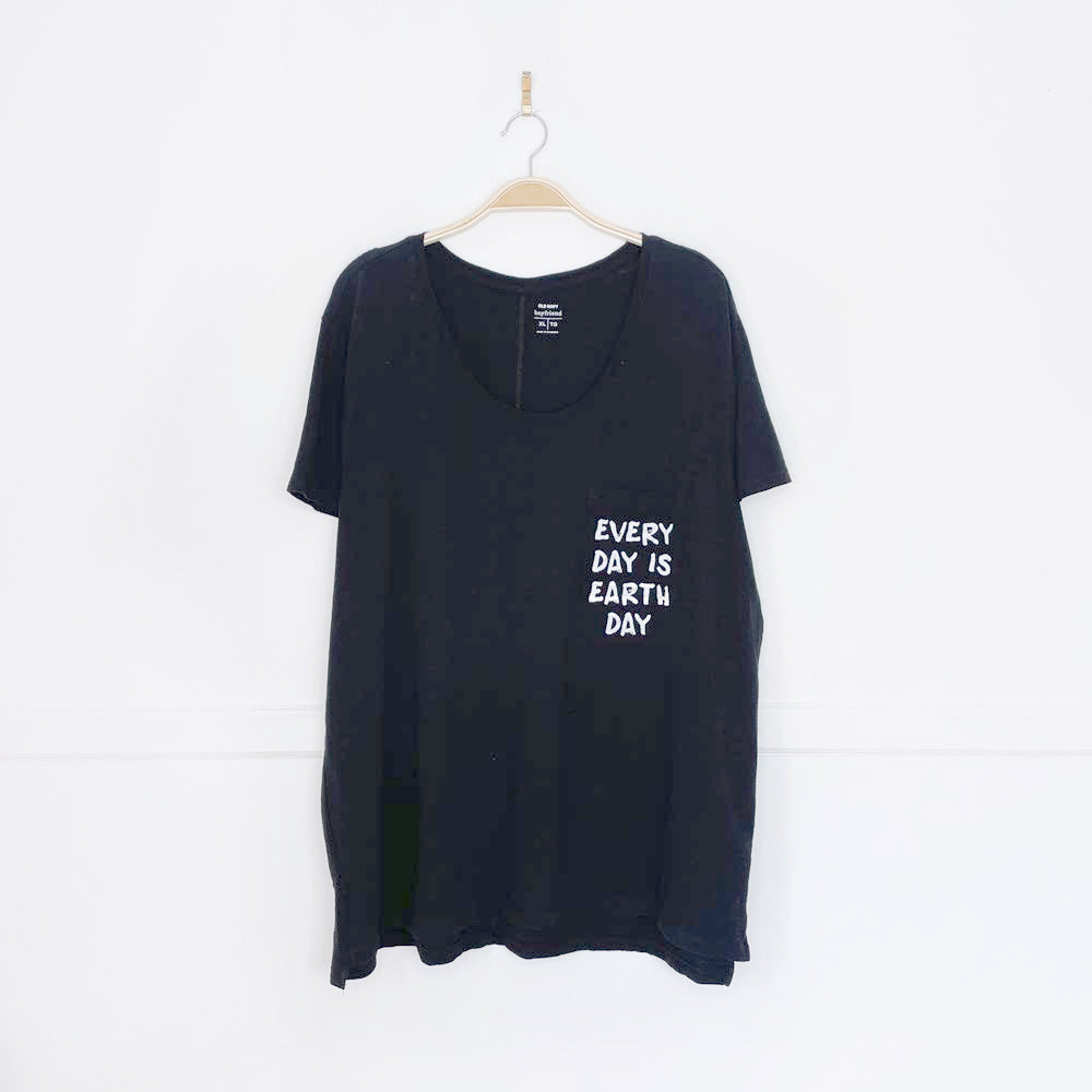 old navy x earth activist boyfriend pocket tee