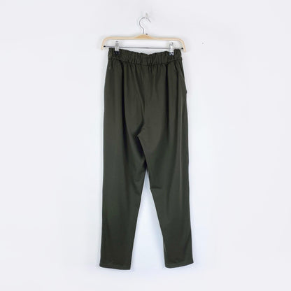 lululemon 2020 keep moving pant luxtreme