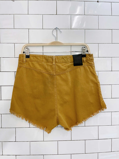 one teaspoon the defenders shorts