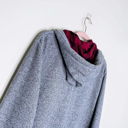 roots cabin salt & pepper onesie - size medium