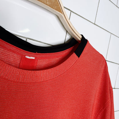 lululemon 2013 precise tee mesh - size large